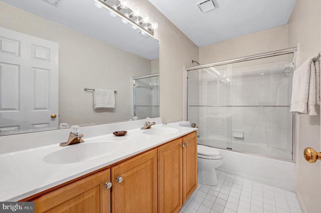 10918 BELLS RIDGE DR, Potomac, MD 20854