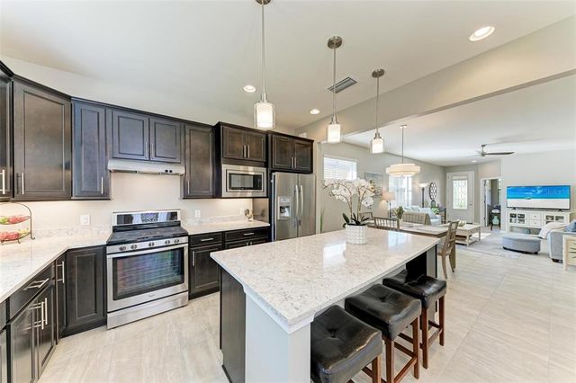 6739 HAVERHILL COURT, Lakewood Ranch, FL 34202