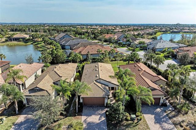 6739 HAVERHILL COURT, Lakewood Ranch, FL 34202