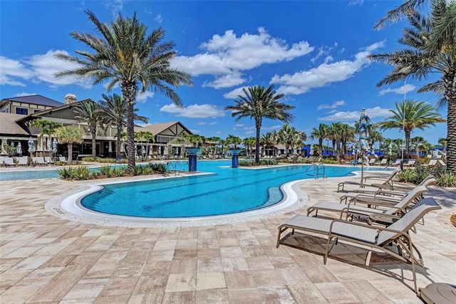 6739 HAVERHILL COURT, Lakewood Ranch, FL 34202