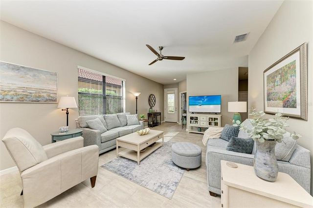 6739 HAVERHILL COURT, Lakewood Ranch, FL 34202