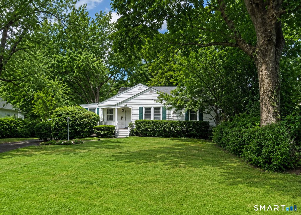 393 South Meriden Road, Cheshire, CT 06410