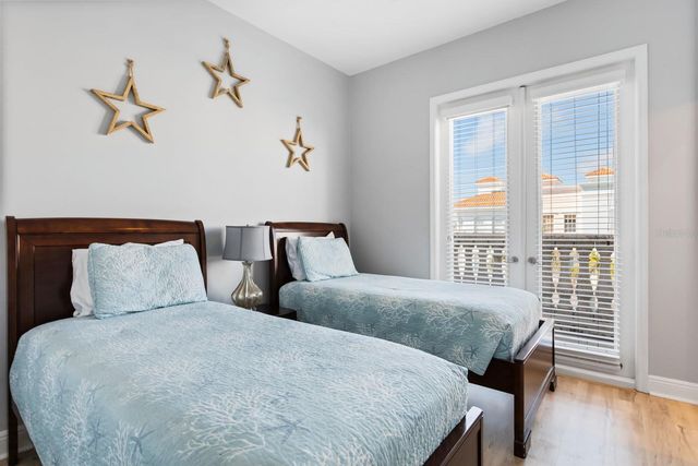 145 BRIGHTWATER DRIVE 7, Clearwater Beach, FL 33767