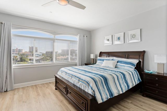 145 BRIGHTWATER DRIVE 7, Clearwater Beach, FL 33767