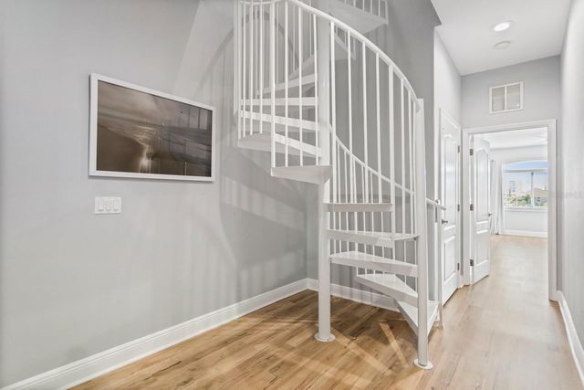 145 BRIGHTWATER DRIVE 7, Clearwater Beach, FL 33767