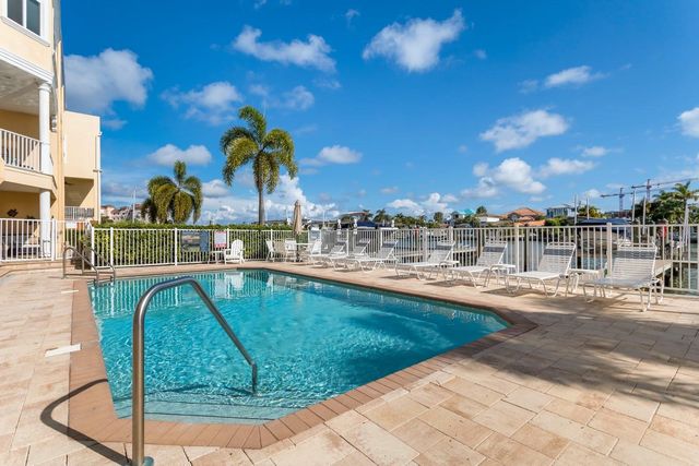 145 BRIGHTWATER DRIVE 7, Clearwater Beach, FL 33767