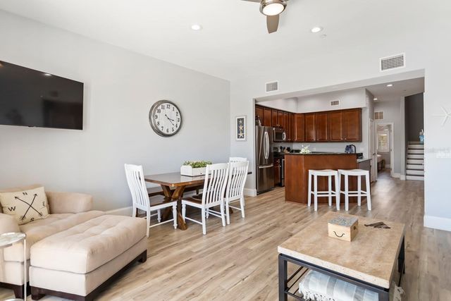 145 BRIGHTWATER DRIVE 7, Clearwater Beach, FL 33767