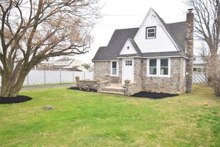 229 14th Street, West Babylon, NY 11704