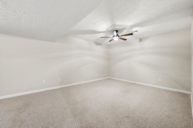 1220 Kenzie Court, Berea, KY 40403