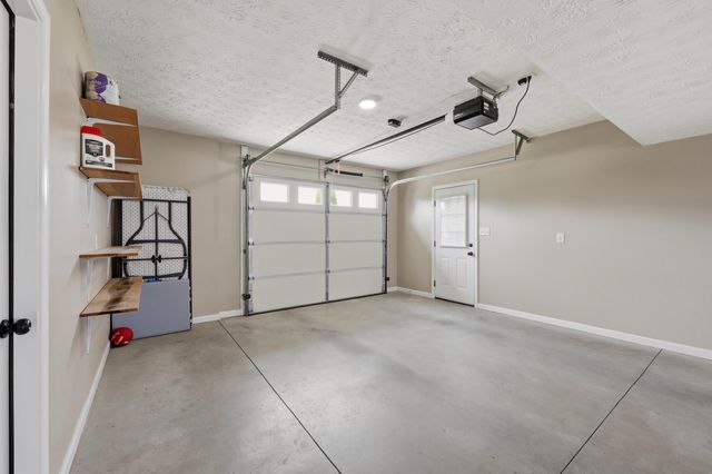 1220 Kenzie Court, Berea, KY 40403