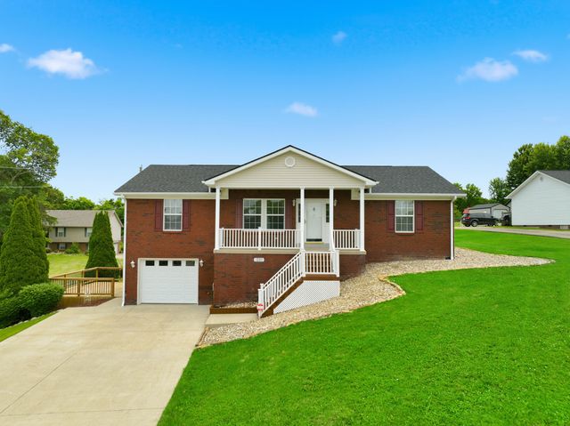 1220 Kenzie Court, Berea, KY 40403