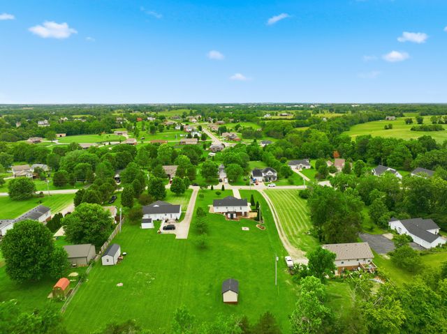 1220 Kenzie Court, Berea, KY 40403