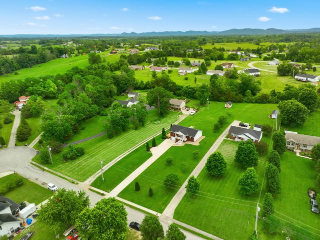 1220 Kenzie Court, Berea, KY 40403