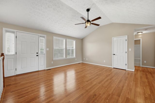 1220 Kenzie Court, Berea, KY 40403