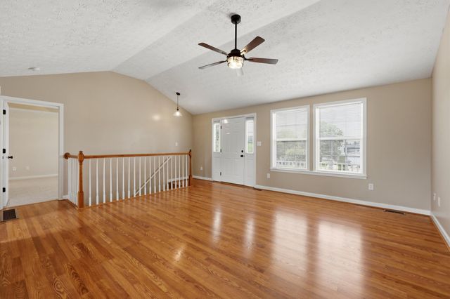 1220 Kenzie Court, Berea, KY 40403