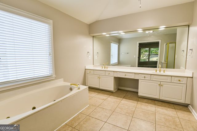 185 Gainford Court, Johns Creek, GA 30097