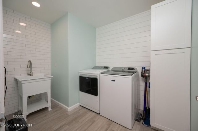 6141 S Roosevelt Drive, Wasilla, AK 99623