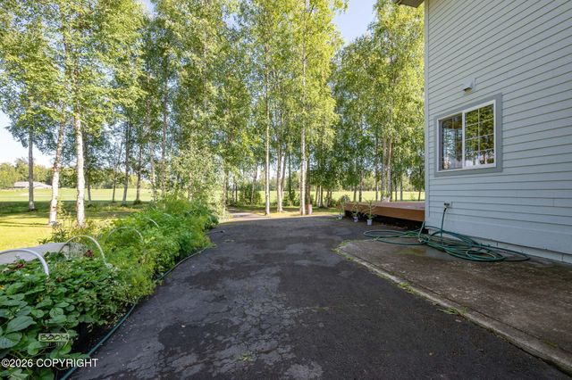 6141 S Roosevelt Drive, Wasilla, AK 99623