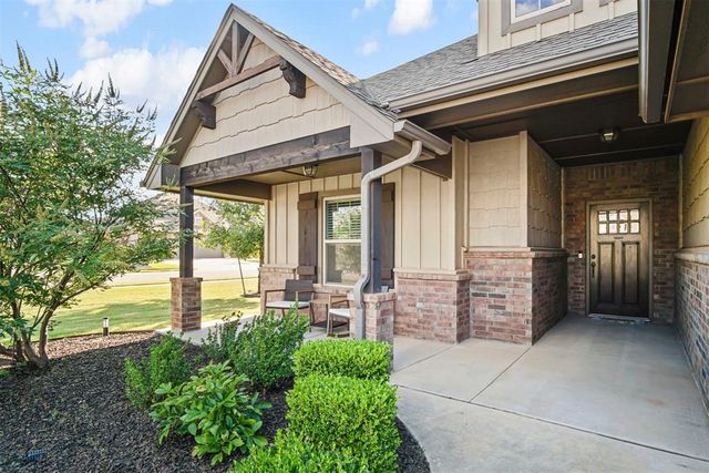 4909 Mahogany Drive, Edmond, OK 73025