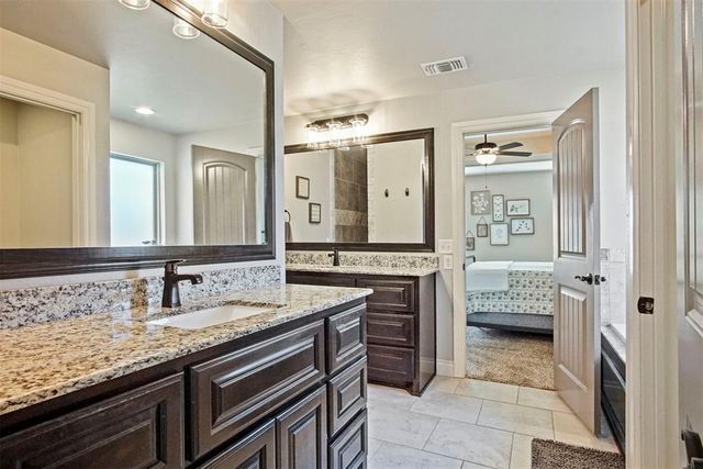 4909 Mahogany Drive, Edmond, OK 73025