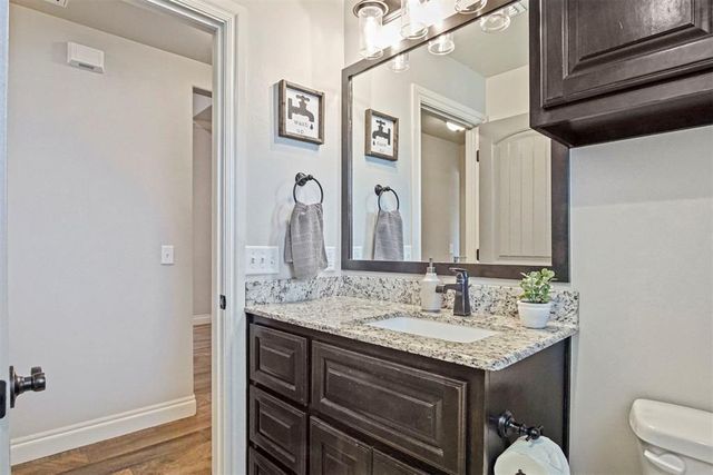 4909 Mahogany Drive, Edmond, OK 73025