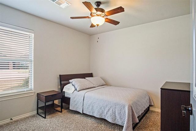 4909 Mahogany Drive, Edmond, OK 73025