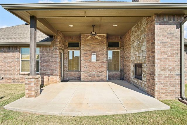 4909 Mahogany Drive, Edmond, OK 73025