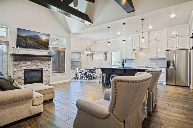 4909 Mahogany Drive, Edmond, OK 73025