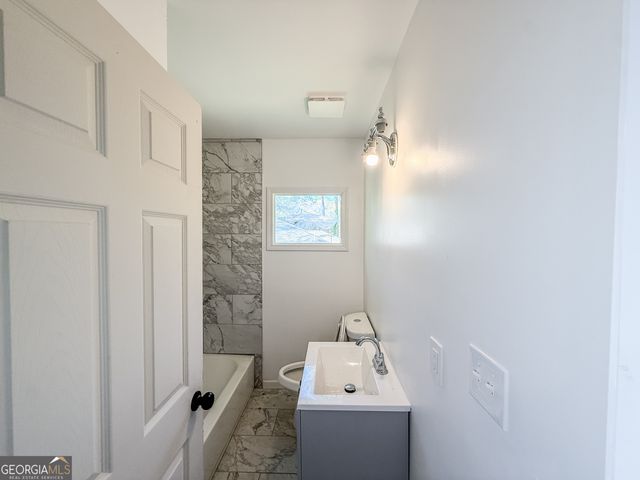 2328 Bonner Road, East Point, GA 30344