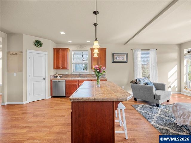 5274 Kali St SE, Salem, OR 97306