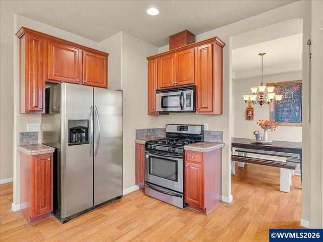 5274 Kali St SE, Salem, OR 97306