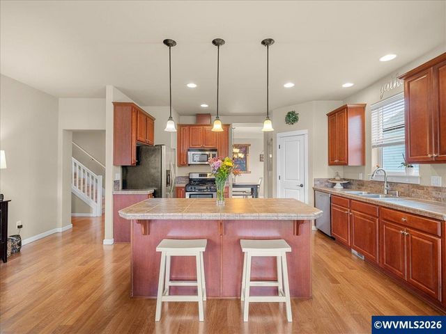 5274 Kali St SE, Salem, OR 97306