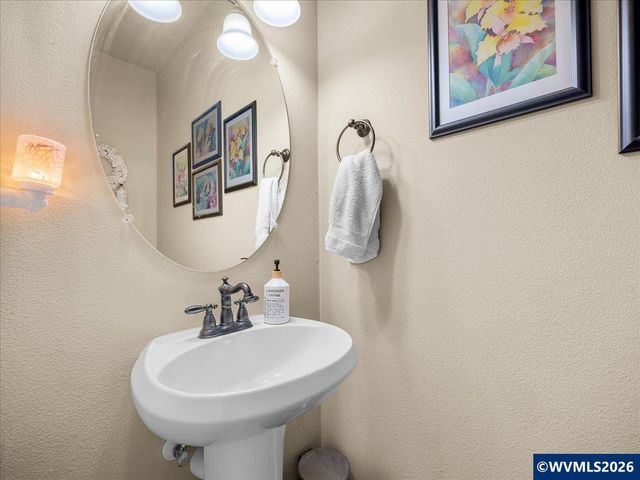 5274 Kali St SE, Salem, OR 97306