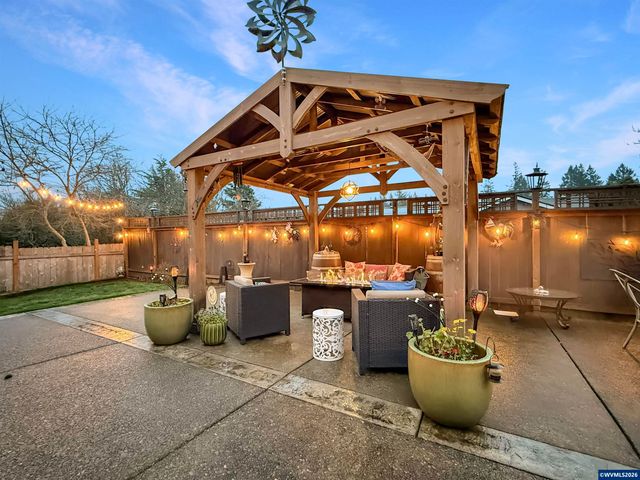 5274 Kali St SE, Salem, OR 97306