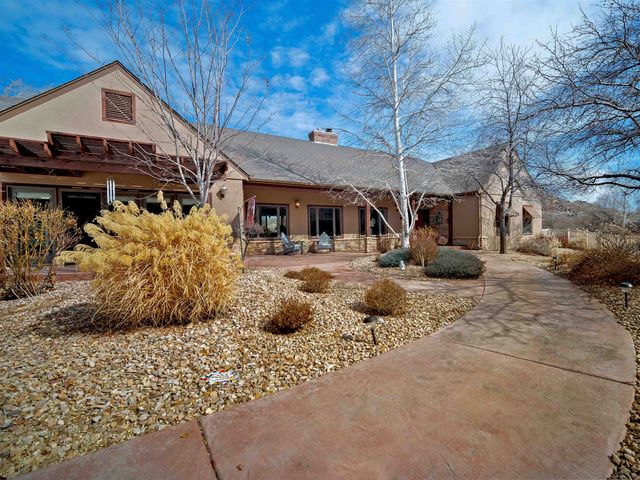 2111 Desert Hills Road, Grand Junction, CO 81507