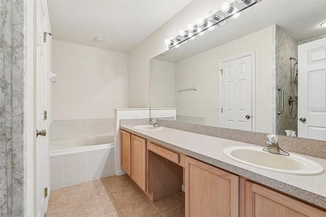 14261 TURNING LEAF DRIVE, Orlando, FL 32828