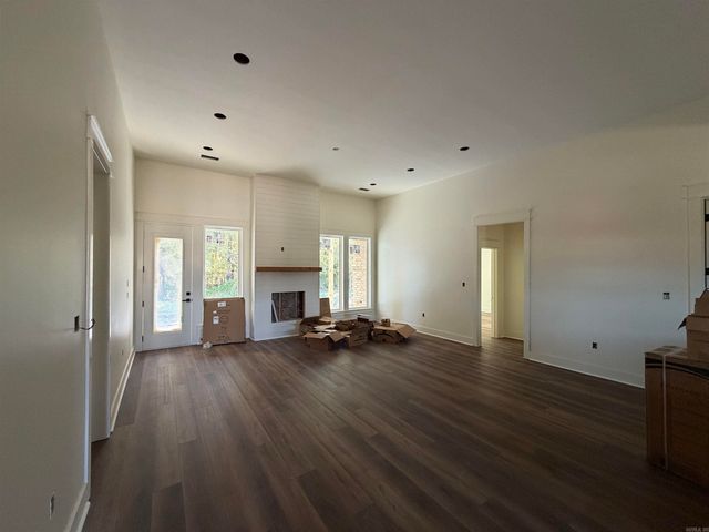 47 Sunset Boulevard, Morrilton, AR 72110