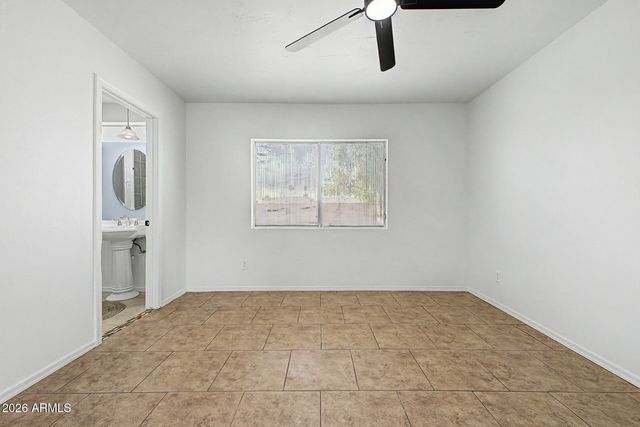 843 W PERALTA Avenue, Mesa, AZ 85210