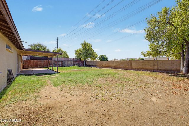 843 W PERALTA Avenue, Mesa, AZ 85210