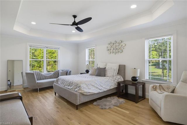 7533 Shadow Creek Drive, Summerfield, NC 27358