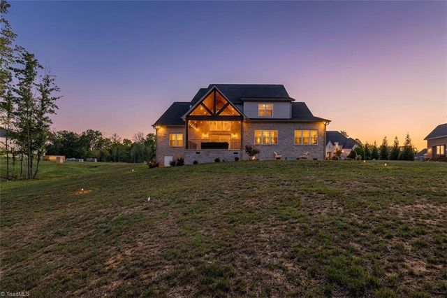 7533 Shadow Creek Drive, Summerfield, NC 27358