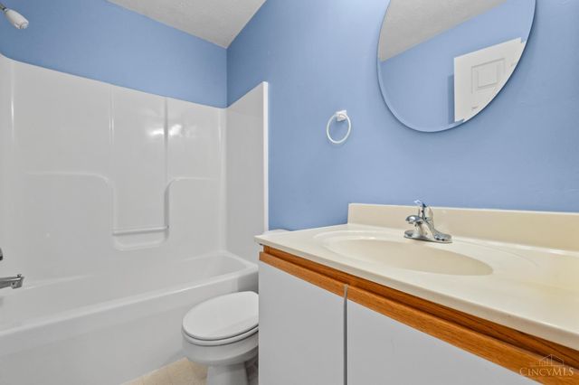 219 Hartford Court, Hamilton Twp, OH 45039