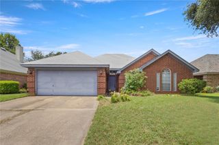 6801 Hadley Drive, North Richland Hills, TX 76182