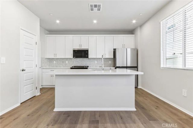 2051 Tangelo Lane, Redlands, CA 92374