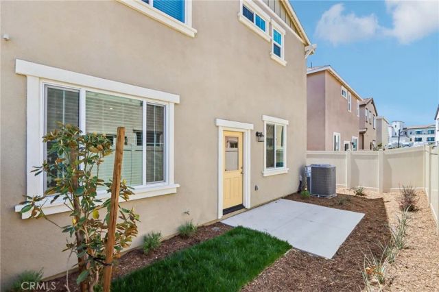 2051 Tangelo Lane, Redlands, CA 92374