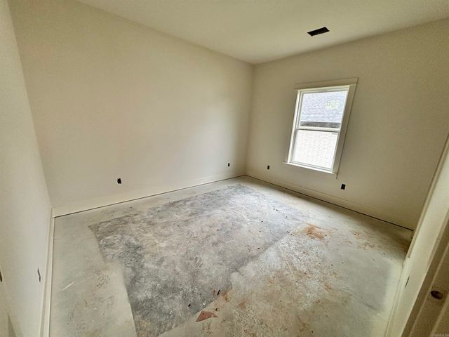 18 Avondale Road, Cabot, AR 72023
