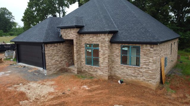 18 Avondale Road, Cabot, AR 72023