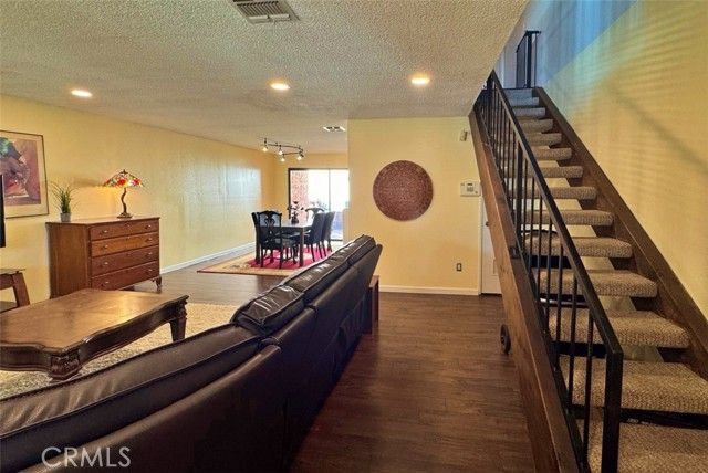 4177 Manhattan Beach Blvd., Lawndale, CA 90260