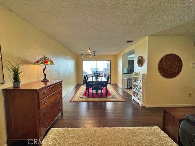 4177 Manhattan Beach Blvd., Lawndale, CA 90260