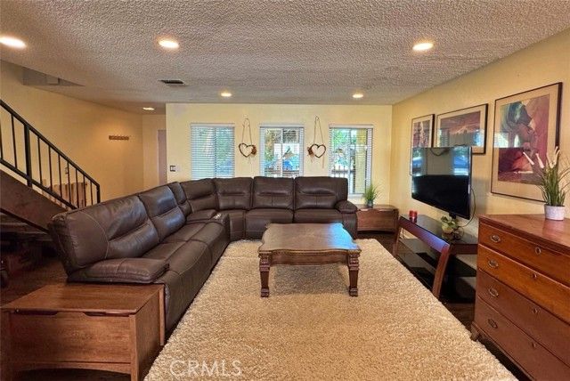 4177 Manhattan Beach Blvd., Lawndale, CA 90260